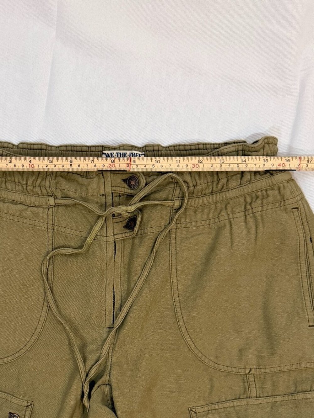 We The Free (Free People) Women's Park Ave Pull-On Cargo Pants - Large - NWOT - Picture 10 of 15